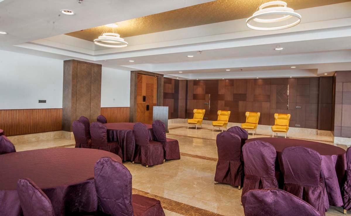 Hotel Sonar Bangla Taki Hasnabad Экстерьер фото